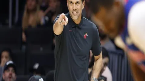 中国队3月25日杭州迎战澳大利亚队，世预赛即将开战